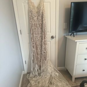 BHLDN Wtoo Viola Wedding Dress sz 14 unaltered